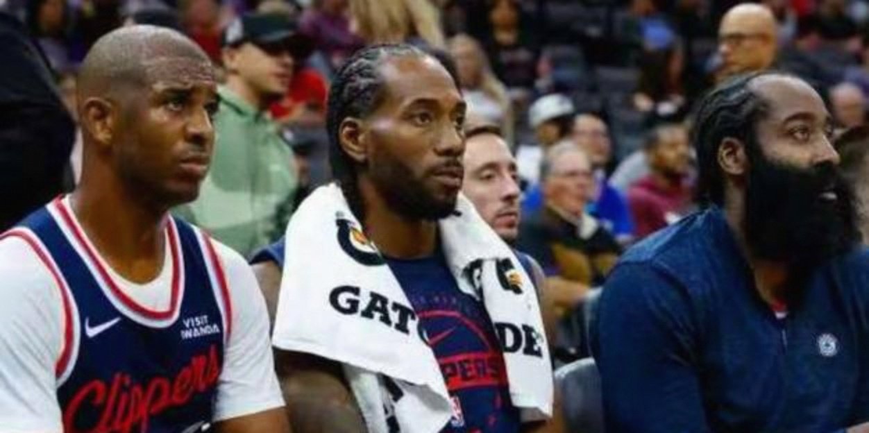 新疆队逆转快船,保罗统治全场 新疆队逆转快船,保罗统治全场