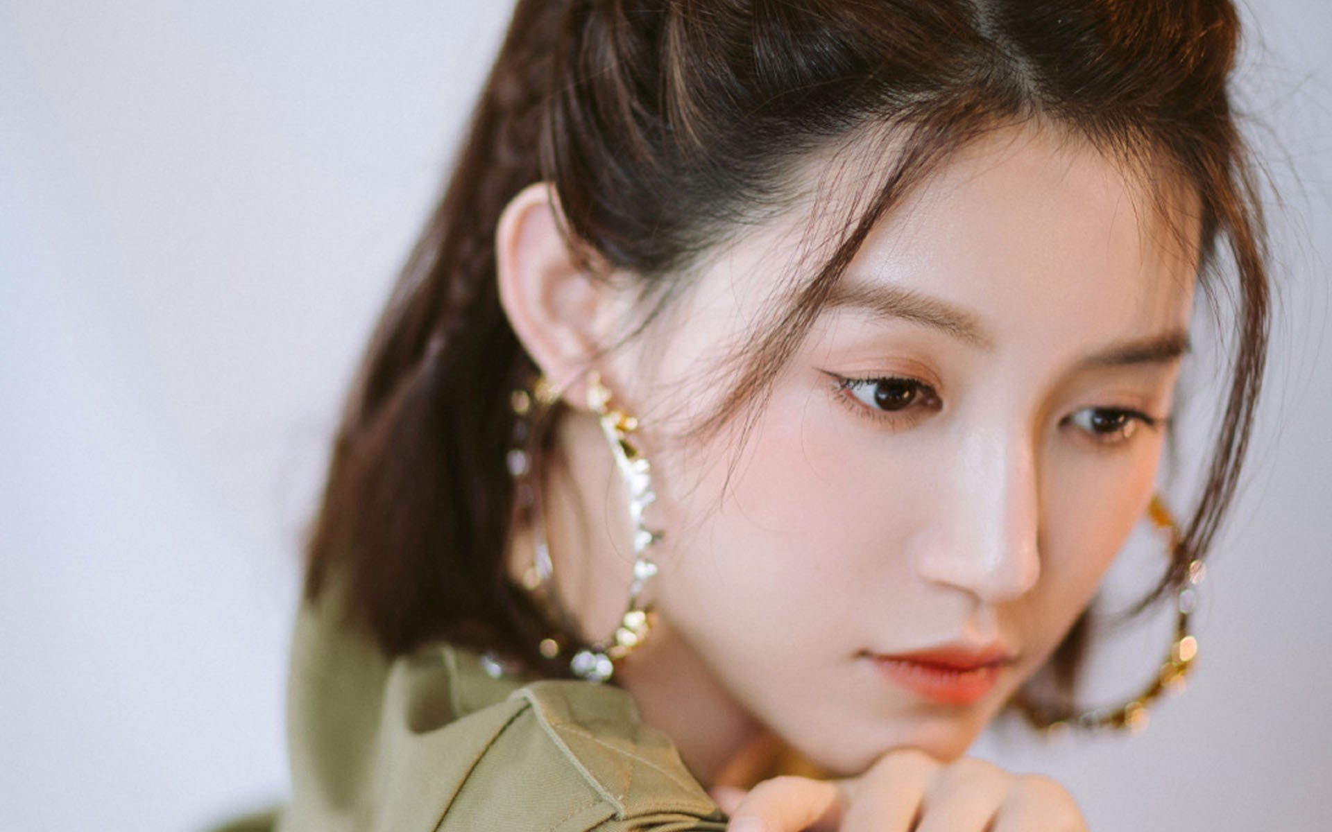 NBA总决赛之夜,贝恩带队取胜,那个用左手写诗的沉默刺客