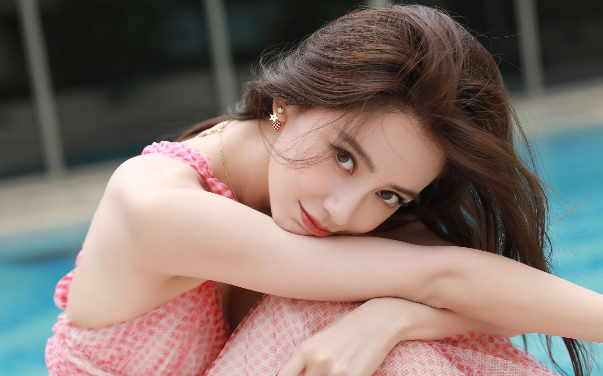 跨界战术棋局,当莫兰特式突进遭遇克氏牢笼—欧冠决赛与灰熊战术的灵魂共振