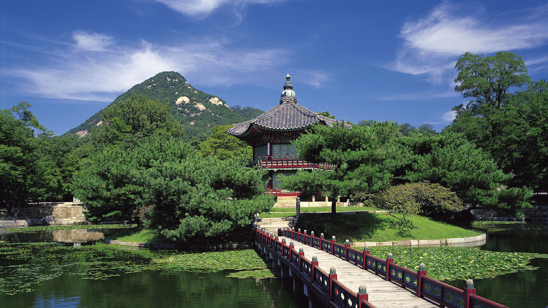 打破存在感迷信，冰岛与坎特揭示现代足球的隐匿王权