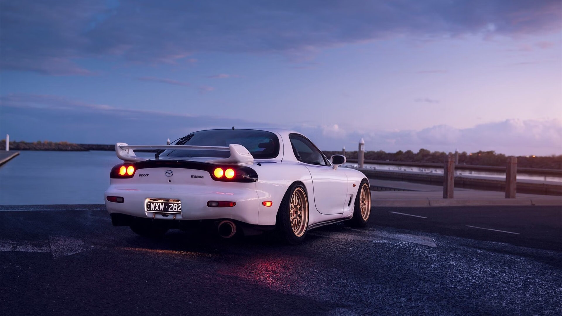 英格拉姆狂砍38分！独行侠表演赛横扫新疆，东西方篮球对话引热议