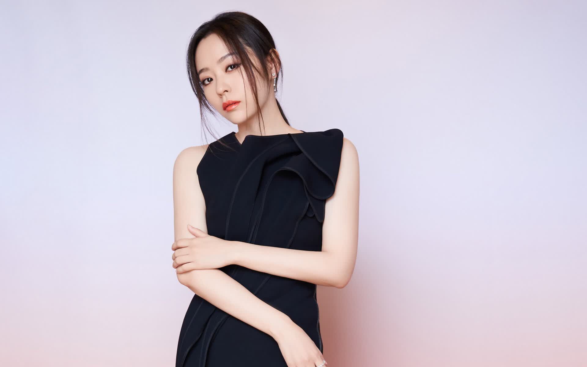 首先，我们来扩展思维，构思文章标题